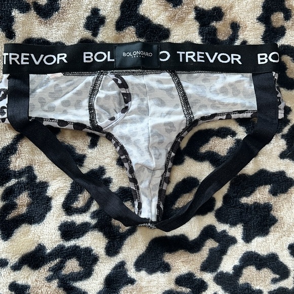 Sexy men’s jockstrap in animal print - Picture 7 of 9